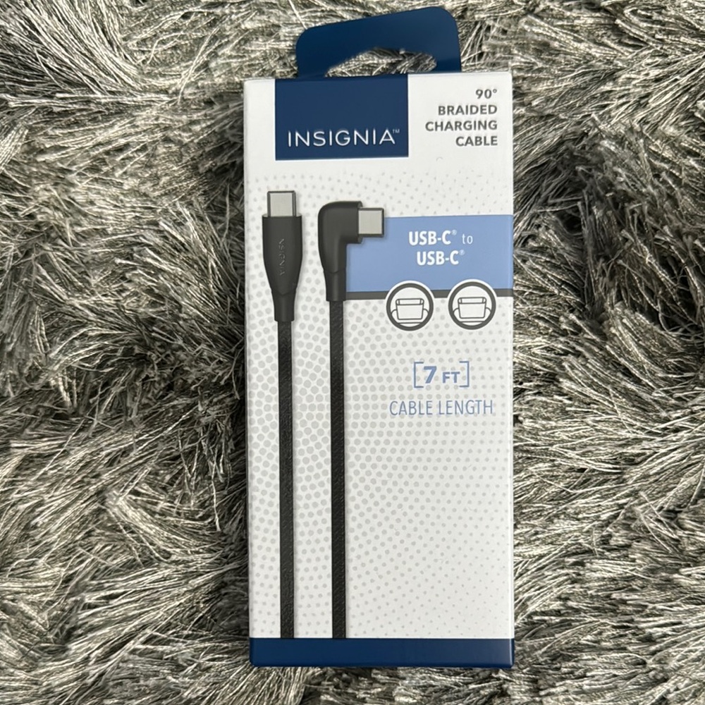 Insignia USB-C to USB-C Braided Charging Cable